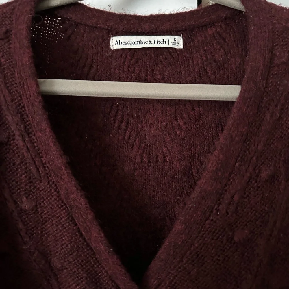 Women's Burgundy Sweater - Picture 2 of 3